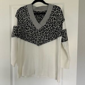 CUPSHE Size Medium Oversized Cheetah Print Color Block Sweater